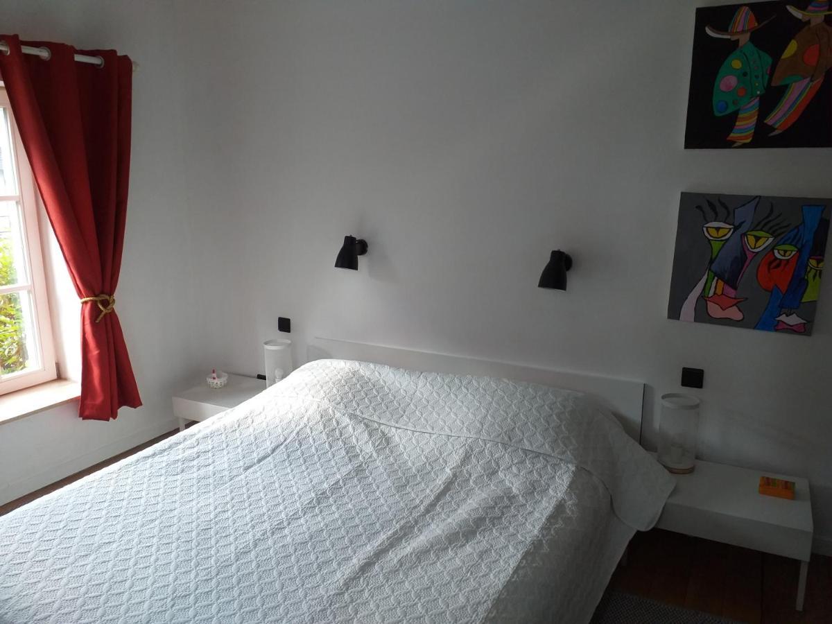 Maison De Vacances, Gite "Le Vieux Logis" A Profondeville Buitenkant foto