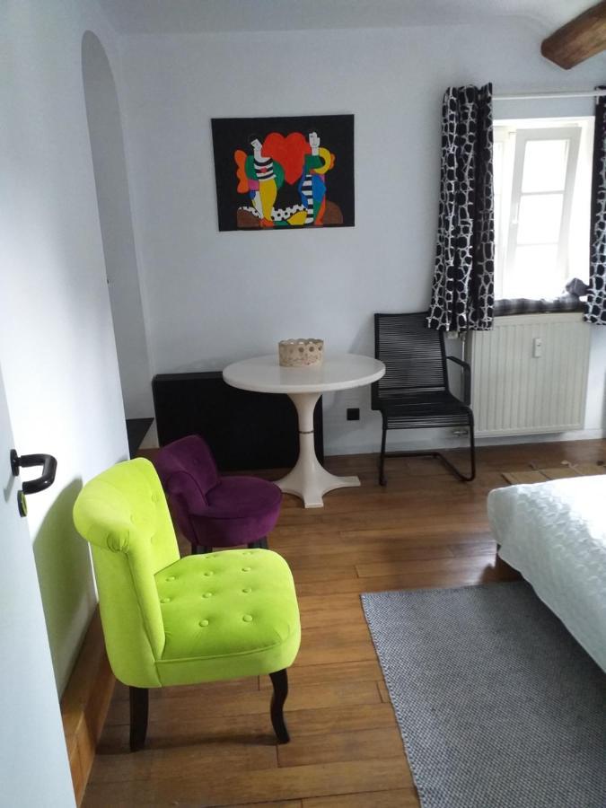 Maison De Vacances, Gite "Le Vieux Logis" A Profondeville Buitenkant foto