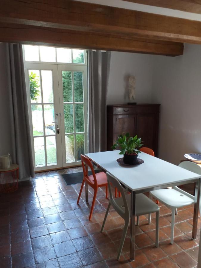 Maison De Vacances, Gite "Le Vieux Logis" A Profondeville Buitenkant foto